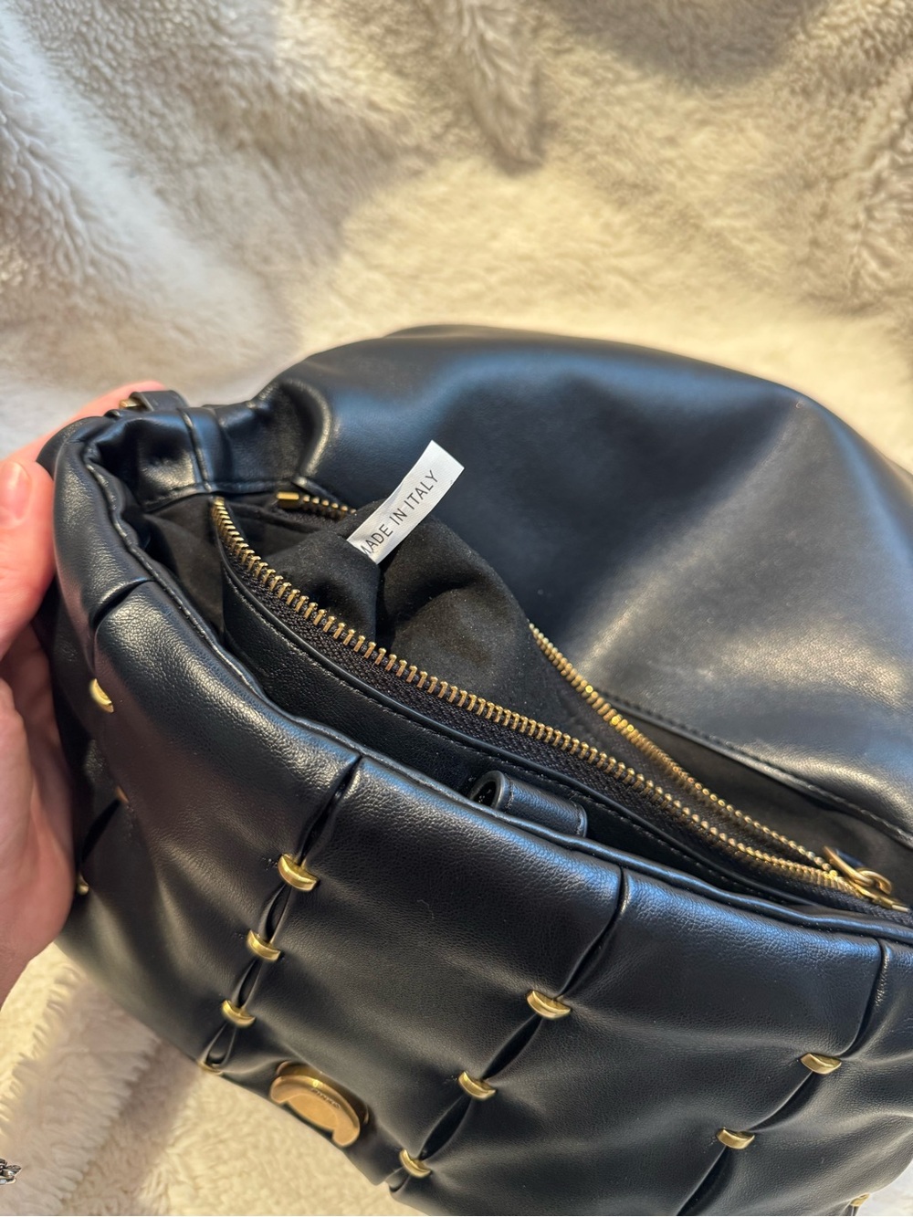 Pinko Black Quilted Leather Shoulder like new - Picture 8 of 9